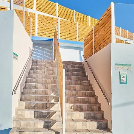 Kávallos Lake View Suites מראה חיצוני תמונה