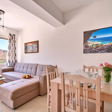 Kávallos Lake View Suites מראה חיצוני תמונה