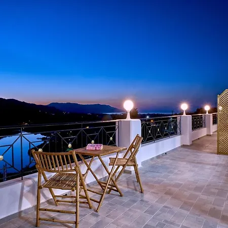 Kávallos Lake View Suites מראה חיצוני תמונה