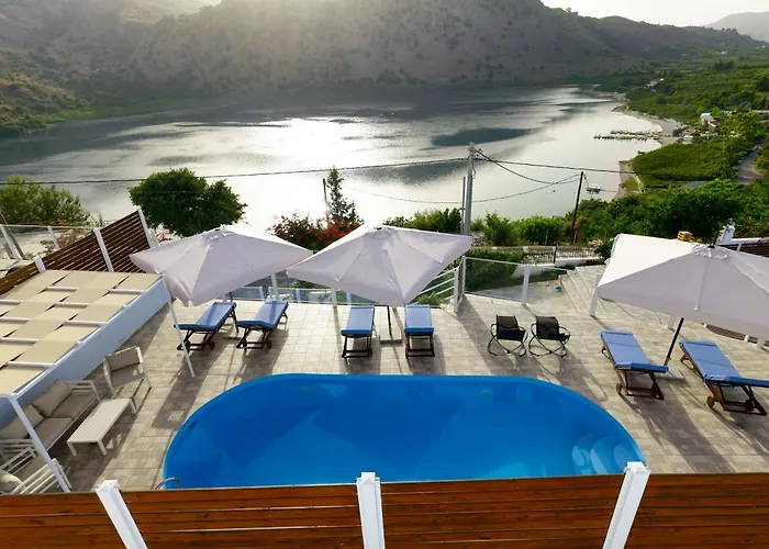 Lake View Suites